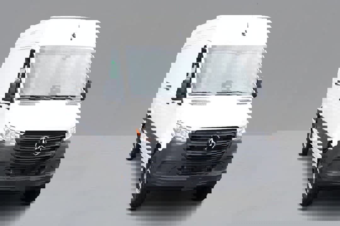 New 2025 Mercedes-Benz Sprinter 2500 image 3