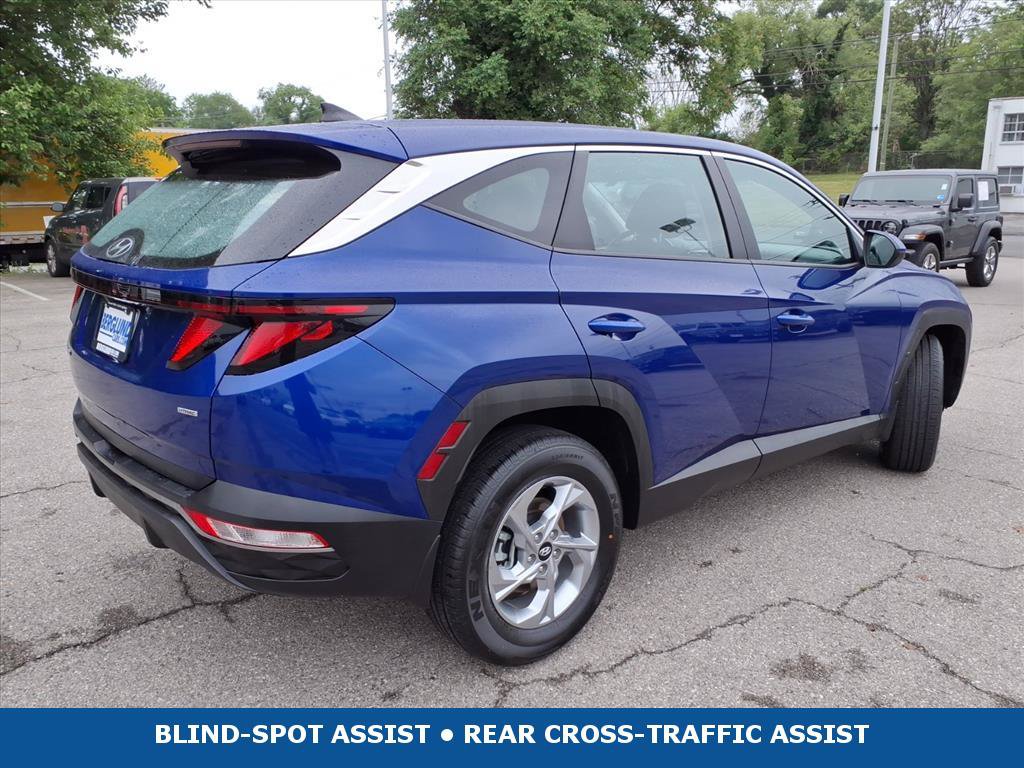 Used 2023 Hyundai Tucson SE AWD/4WD image 3