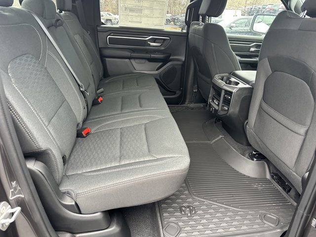 New 2026 RAM 1500 4x4 Crew Cab image 17