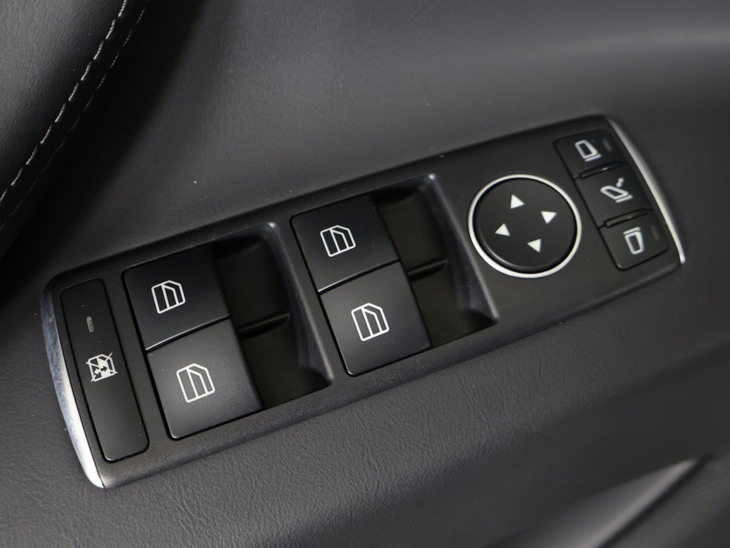 Used 2020 Tesla Model X Long Range image 35