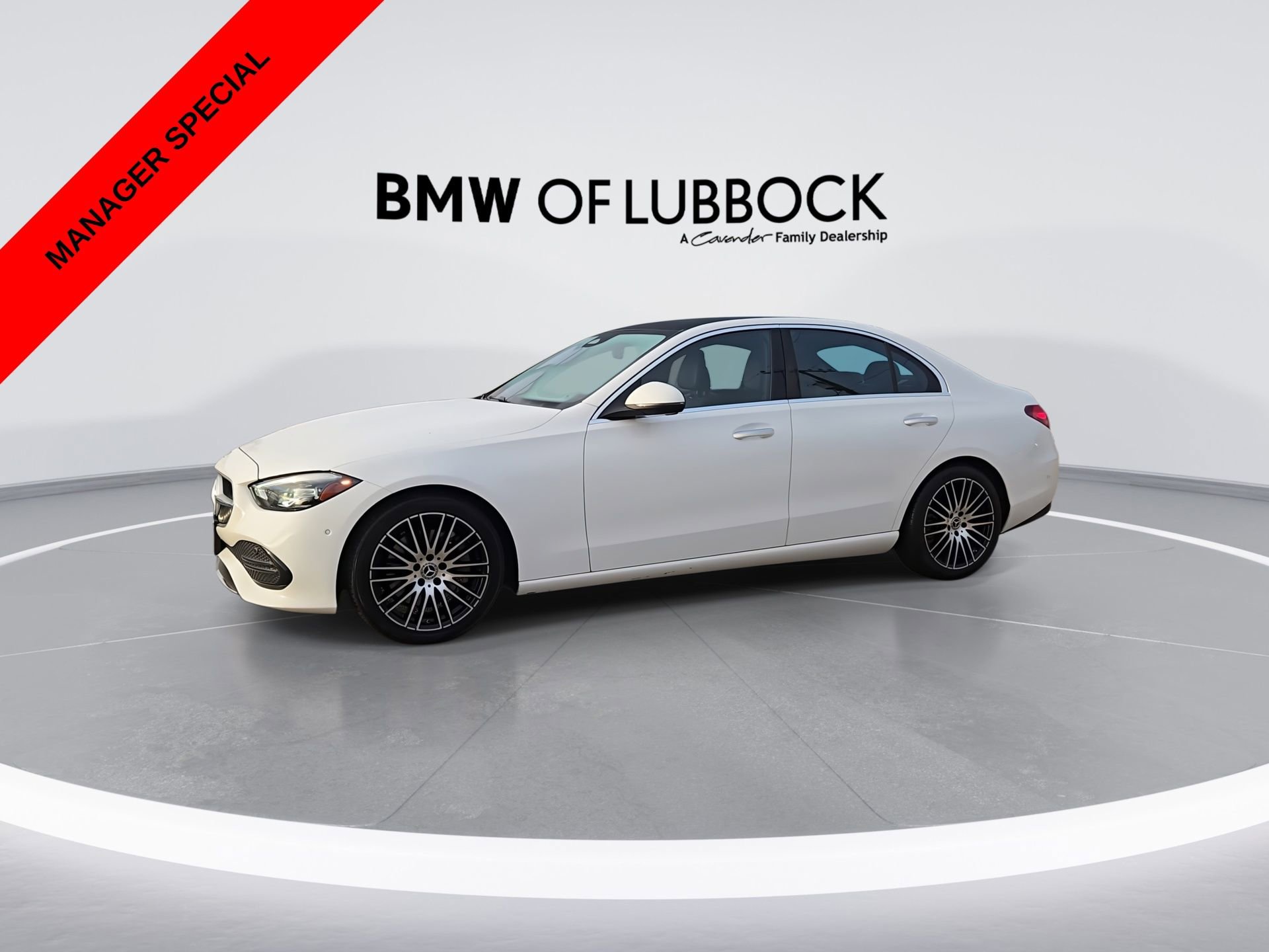 Used 2024 Mercedes-Benz C 300 4MATIC Sedan image 5