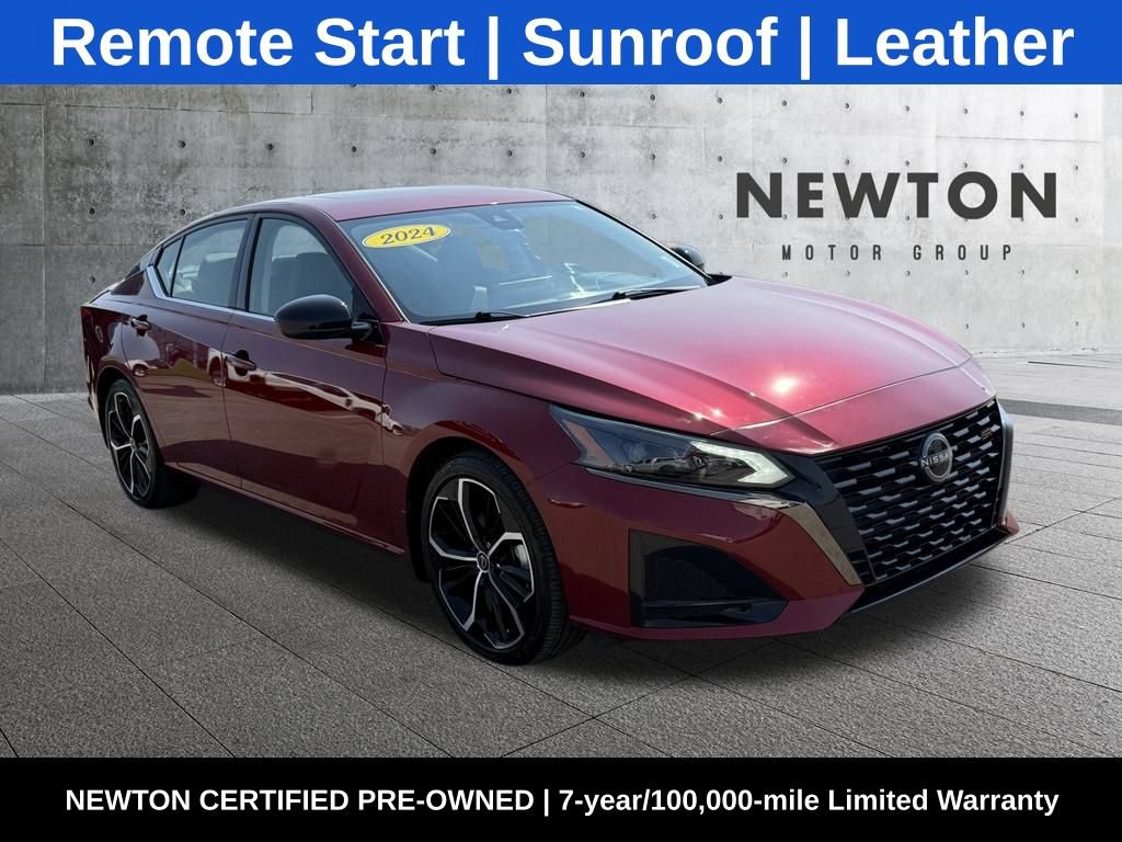 Used 2024 Nissan Altima 2.5 SR w/ SR Premium Package FWD image 1