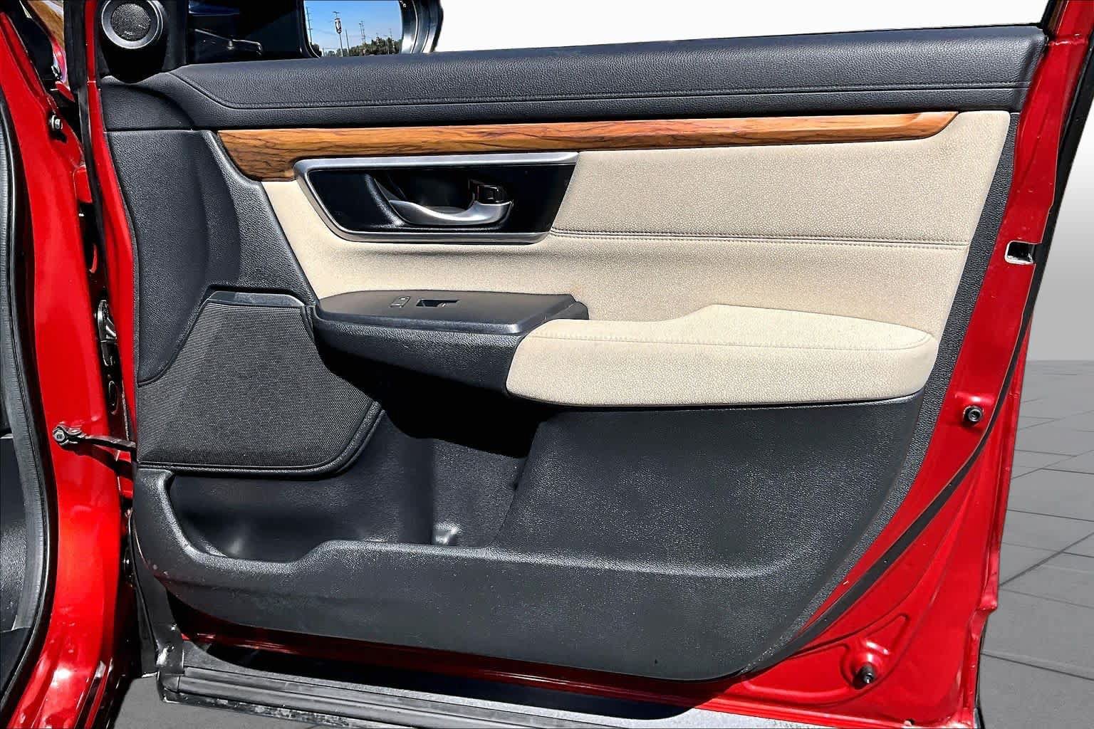 Used 2018 Honda CR-V EX image 22