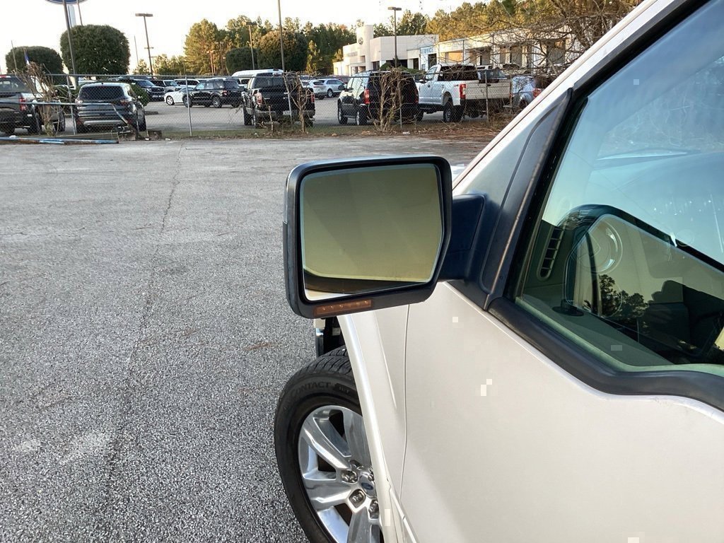 Used 2010 Ford F150 Lariat image 19