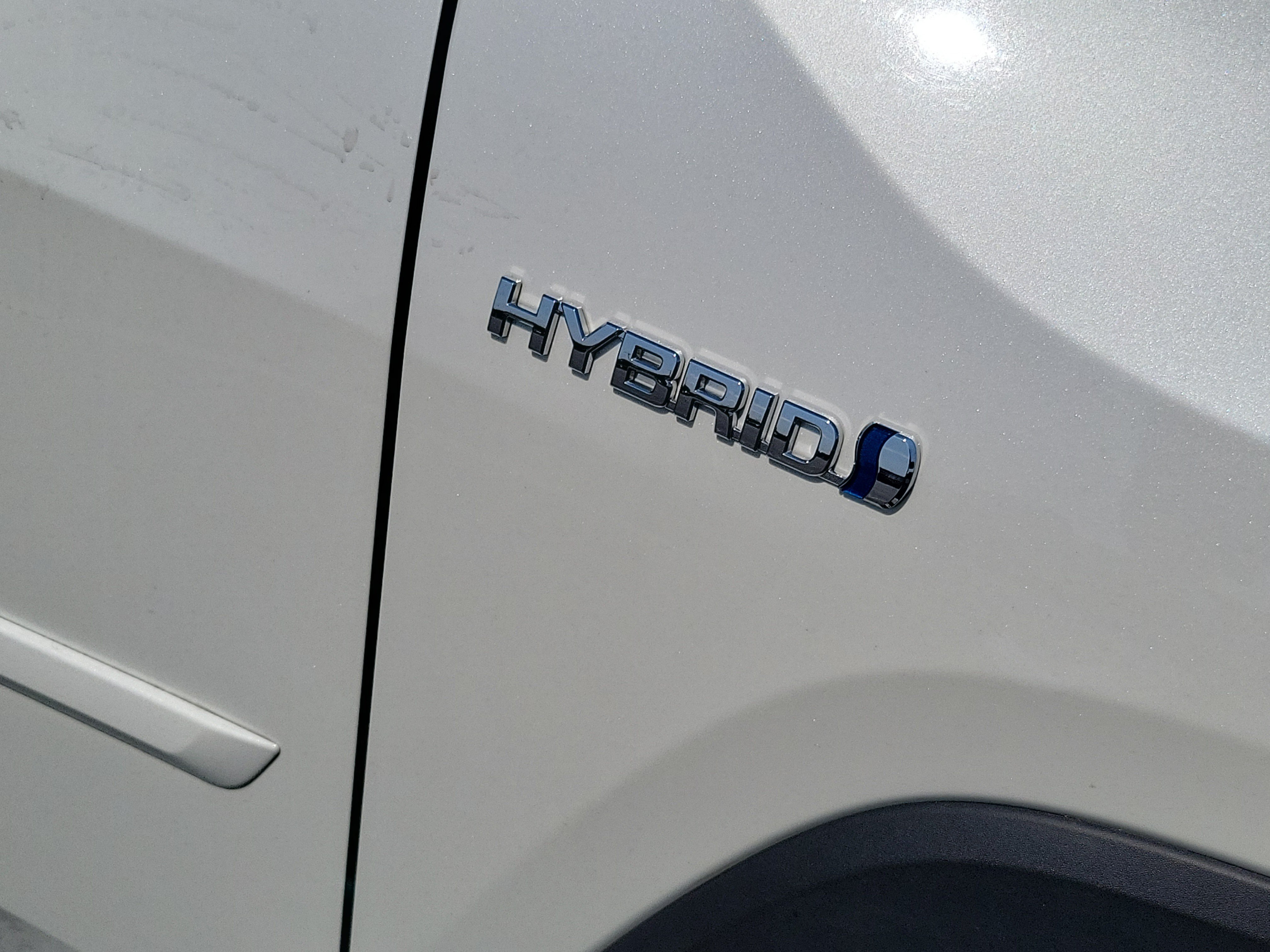 Certified 2021 Toyota RAV4 XLE Premium AWD/4WD image 7