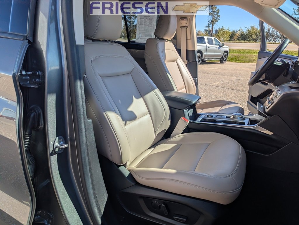 Used 2022 Ford Explorer XLT w/ Equipment Group 202A image 19