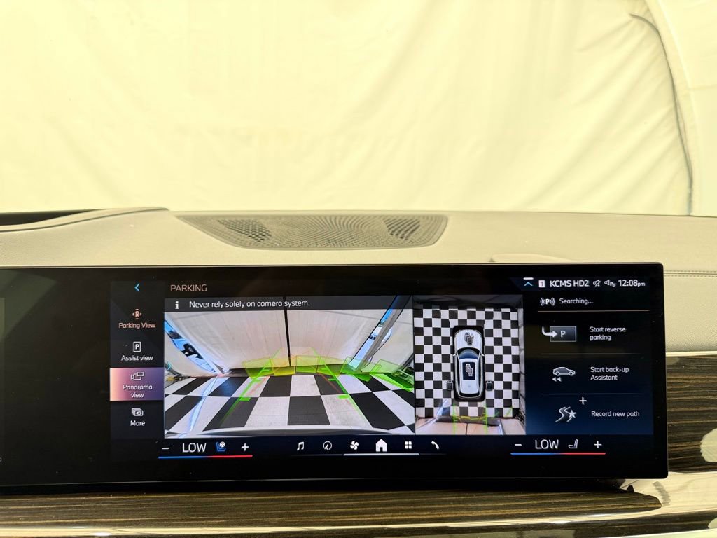 Used 2024 BMW X5 xDrive40i w/ Premium Package image 43