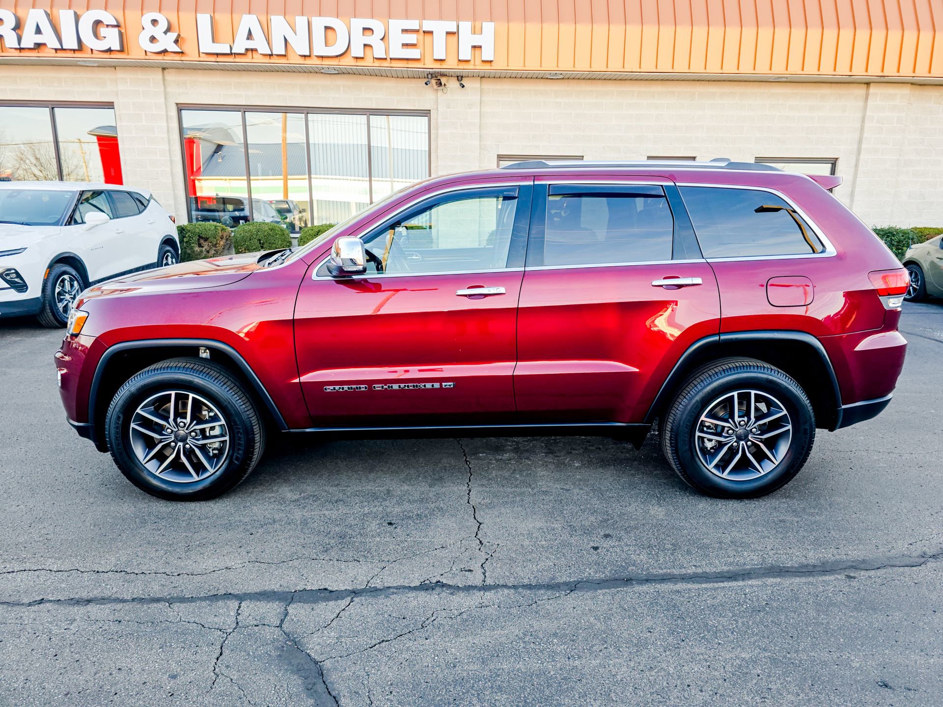 Used 2022 Jeep Grand Cherokee Limited image 10