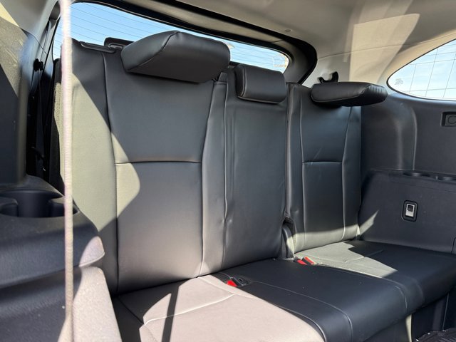 Used 2025 Toyota Highlander Platinum image 20