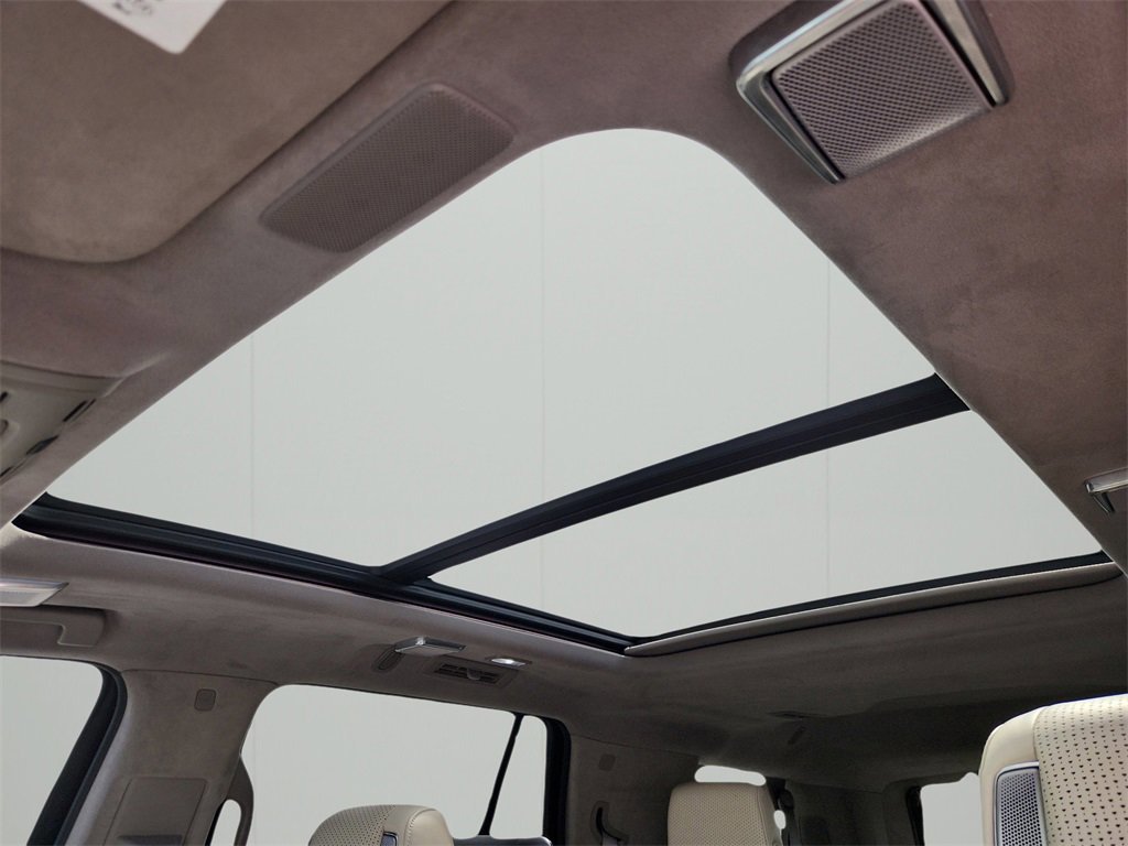 Used 2021 Cadillac Escalade Sport Platinum image 27