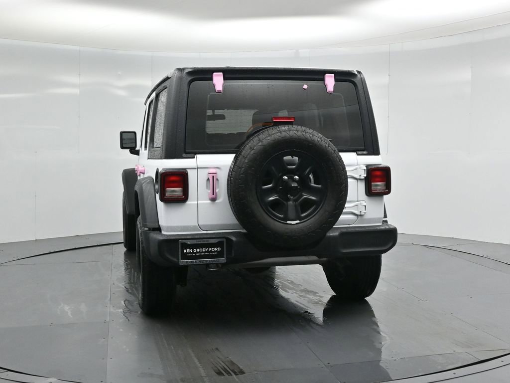 Used 2025 Jeep Wrangler Sport image 25