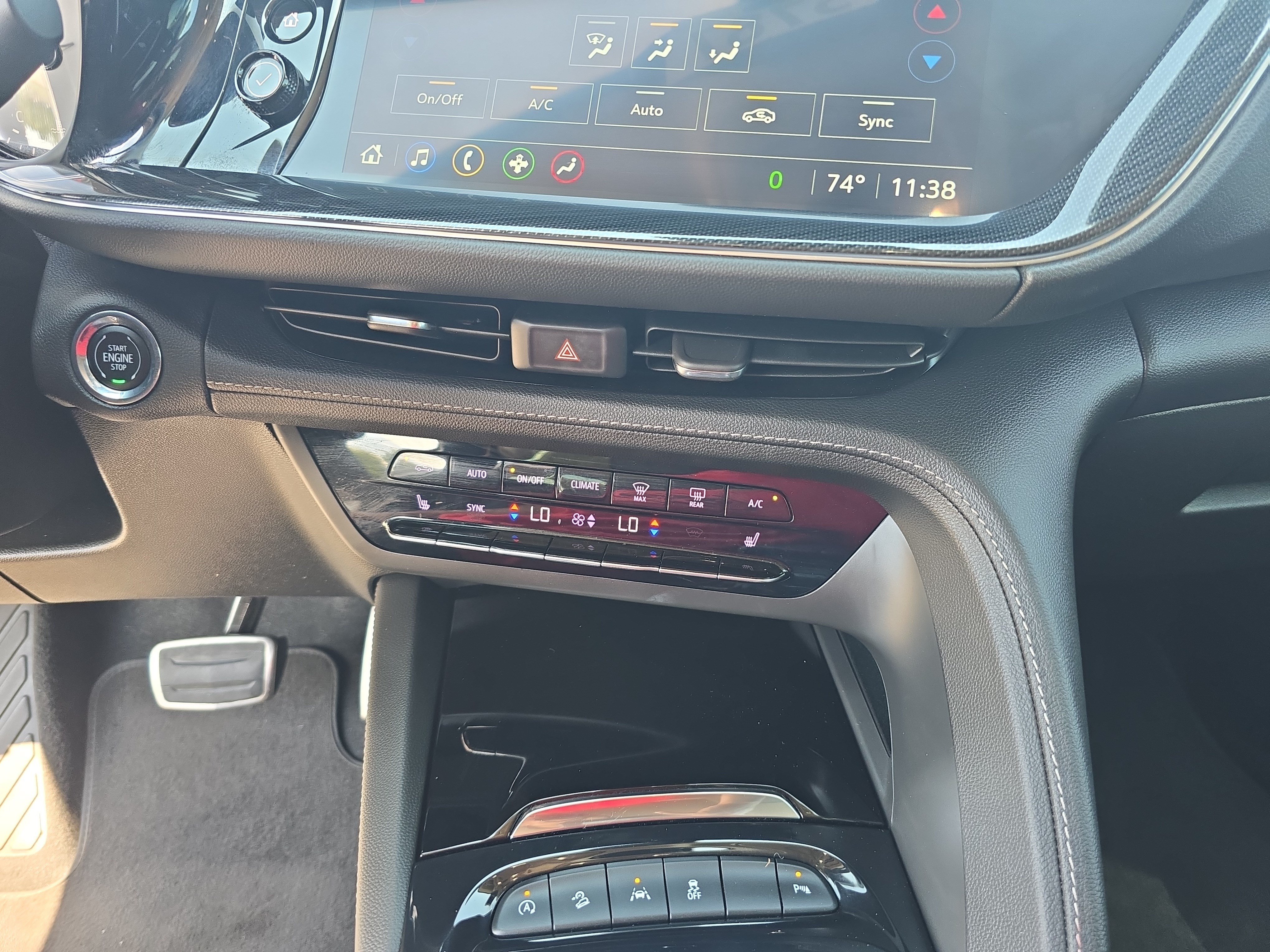 Used 2023 Buick Envision Essence w/ Sport Touring Package AWD/4WD image 22