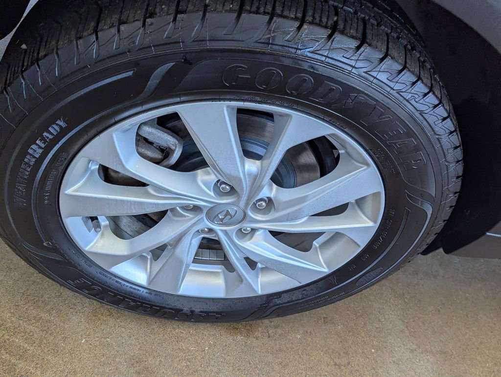 Used 2019 Hyundai Tucson SE image 26