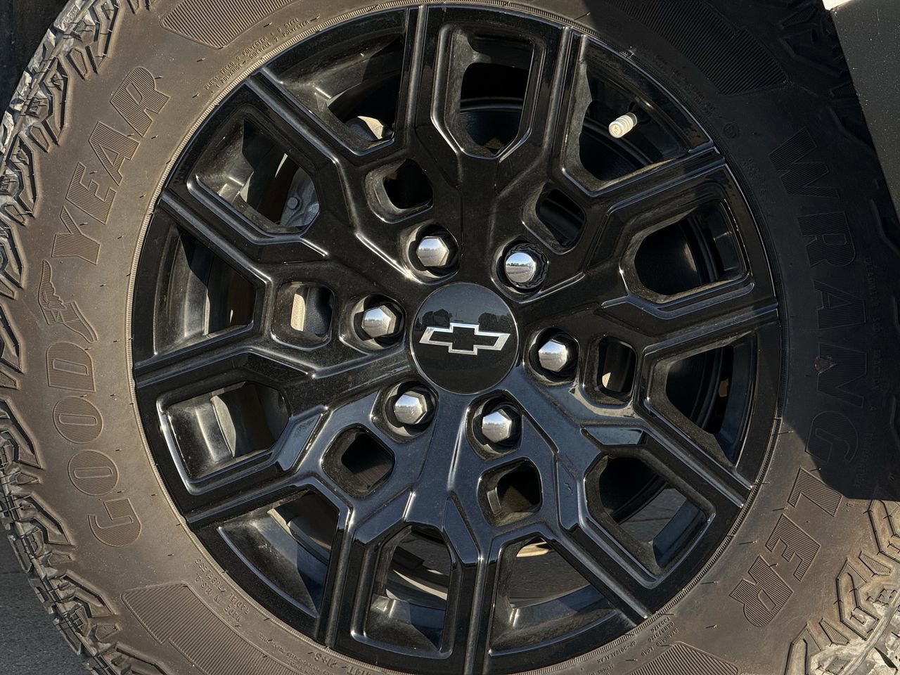 Certified 2025 Chevrolet Colorado Trail Boss image 7