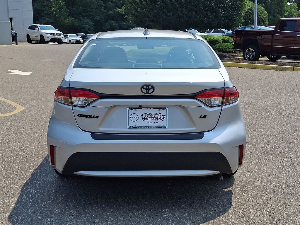 Used 2022 Toyota Corolla LE FWD image 7