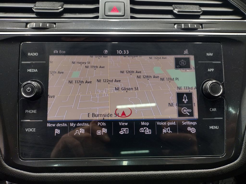 Used 2020 Volkswagen Tiguan SEL Premium R-Line image 34