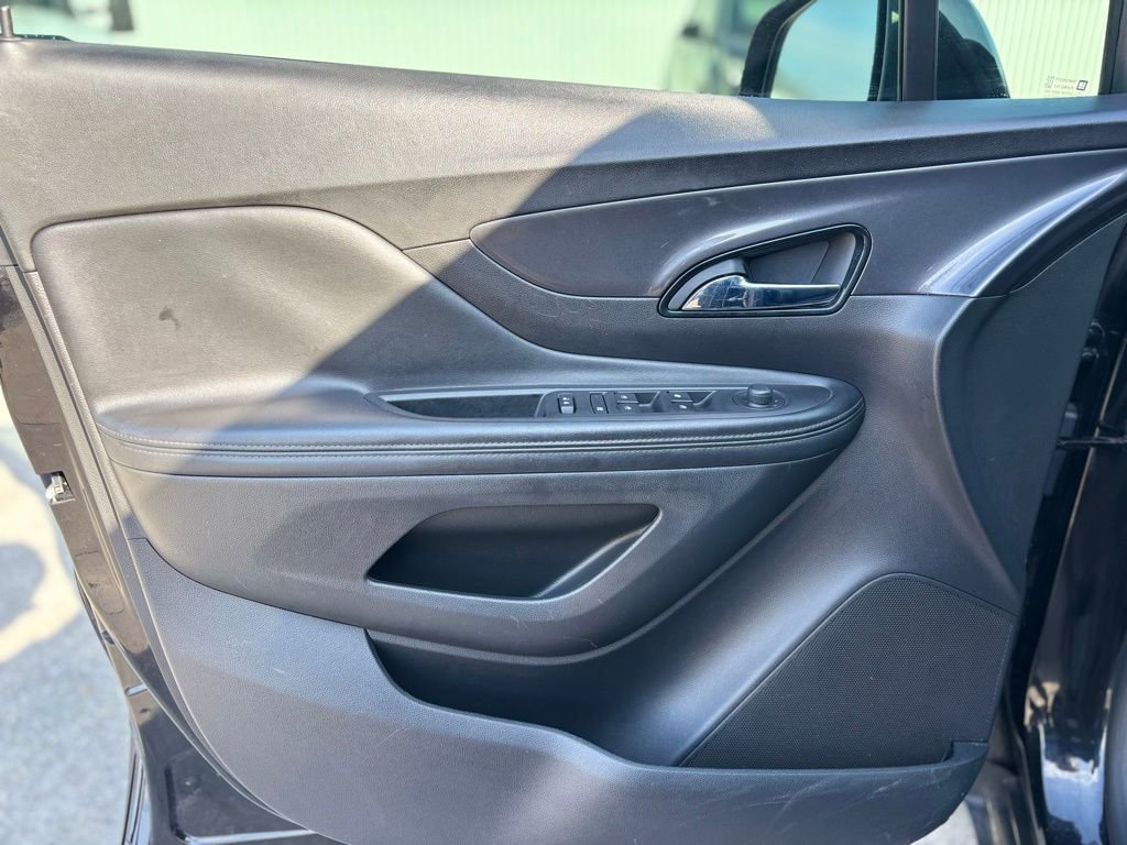 Used 2019 Buick Encore Preferred image 9