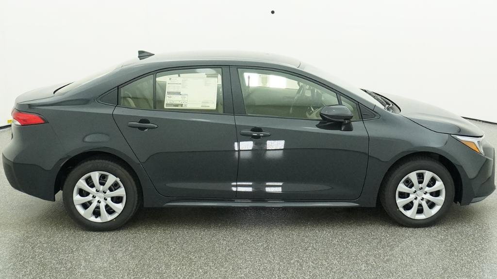 New 2026 Toyota Corolla LE FWD image 32