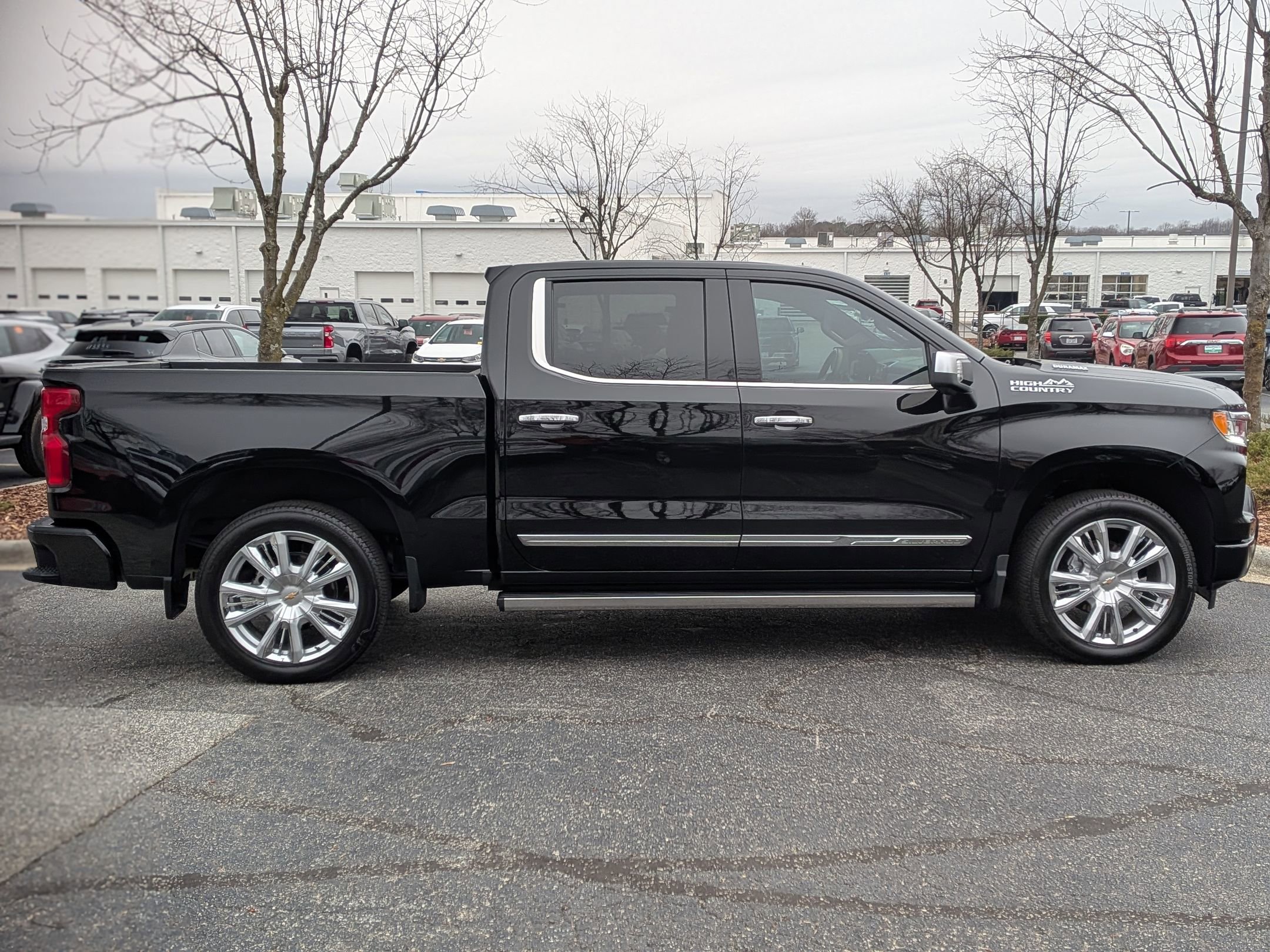 Certified 2025 Chevrolet Silverado 1500 High Country image 10