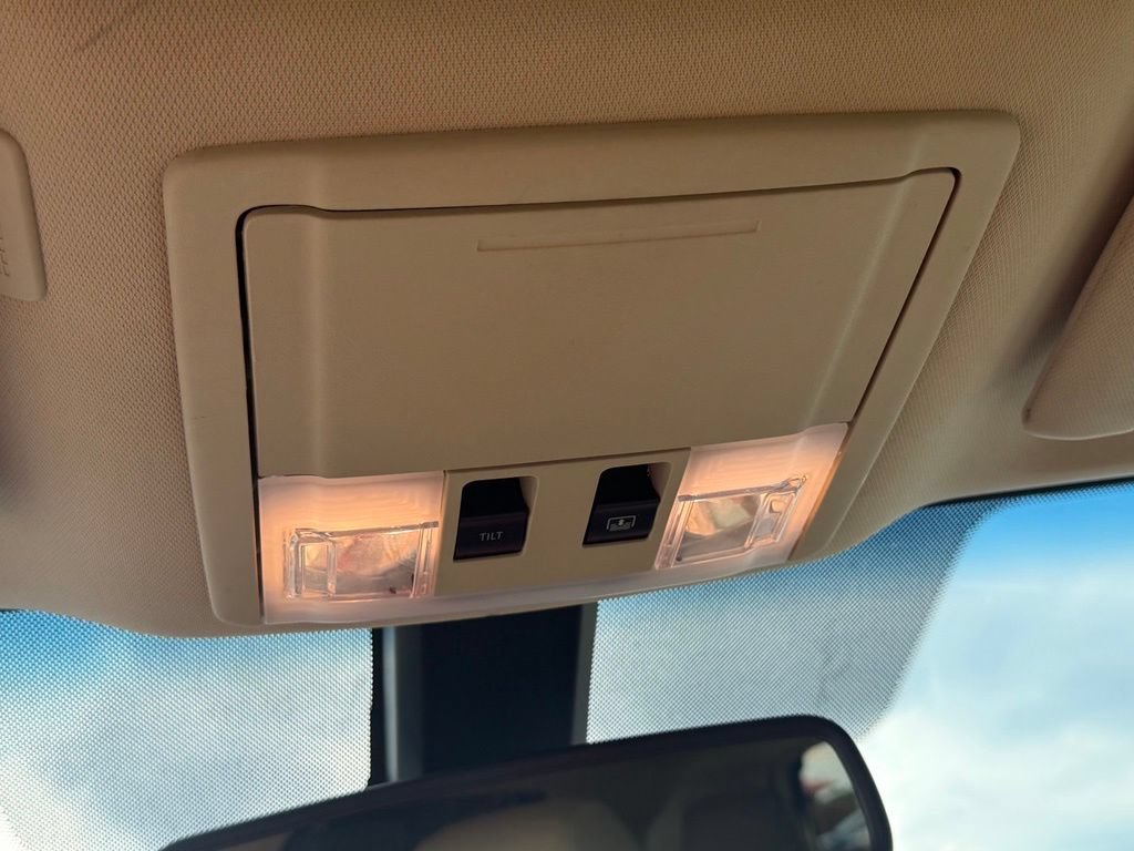 Used 2015 Lincoln MKT AWD w/ Equipment Group 201A image 28