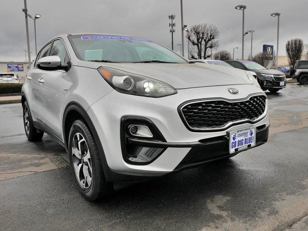 Used 2020 Kia Sportage LX w/ LX Popular Package image 2