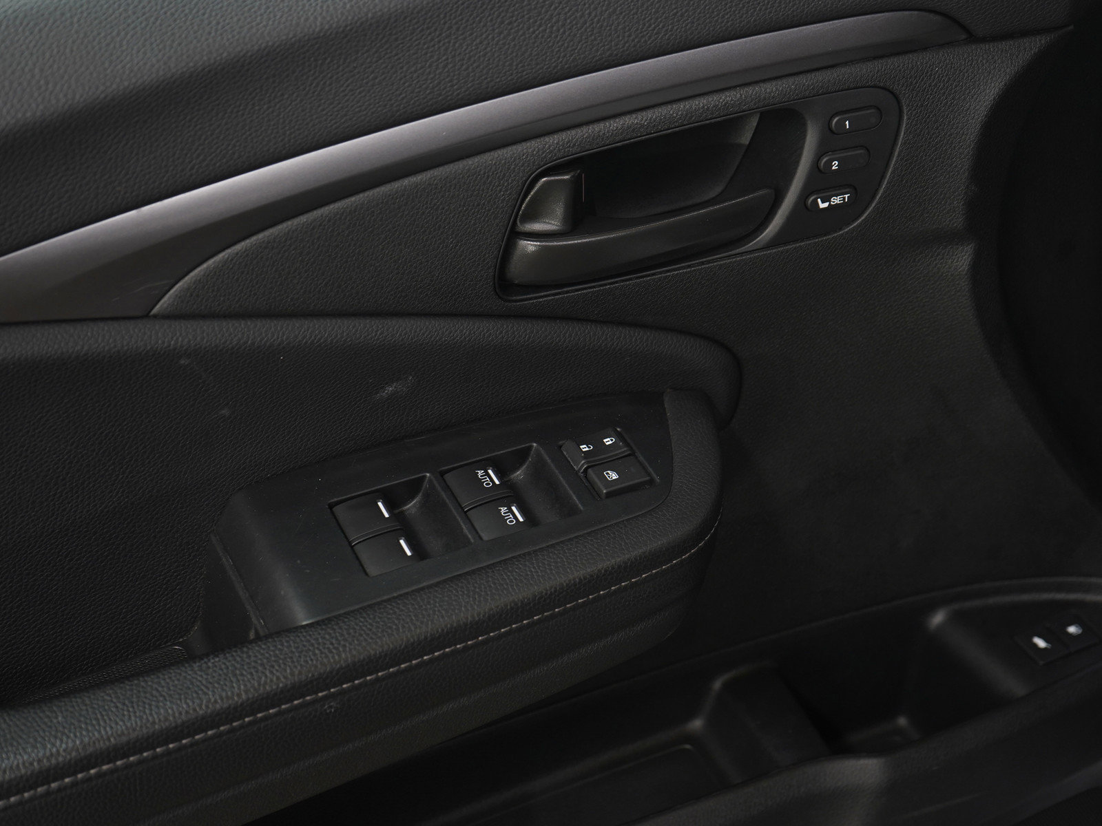 Used 2023 Honda Passport EX-L image 22