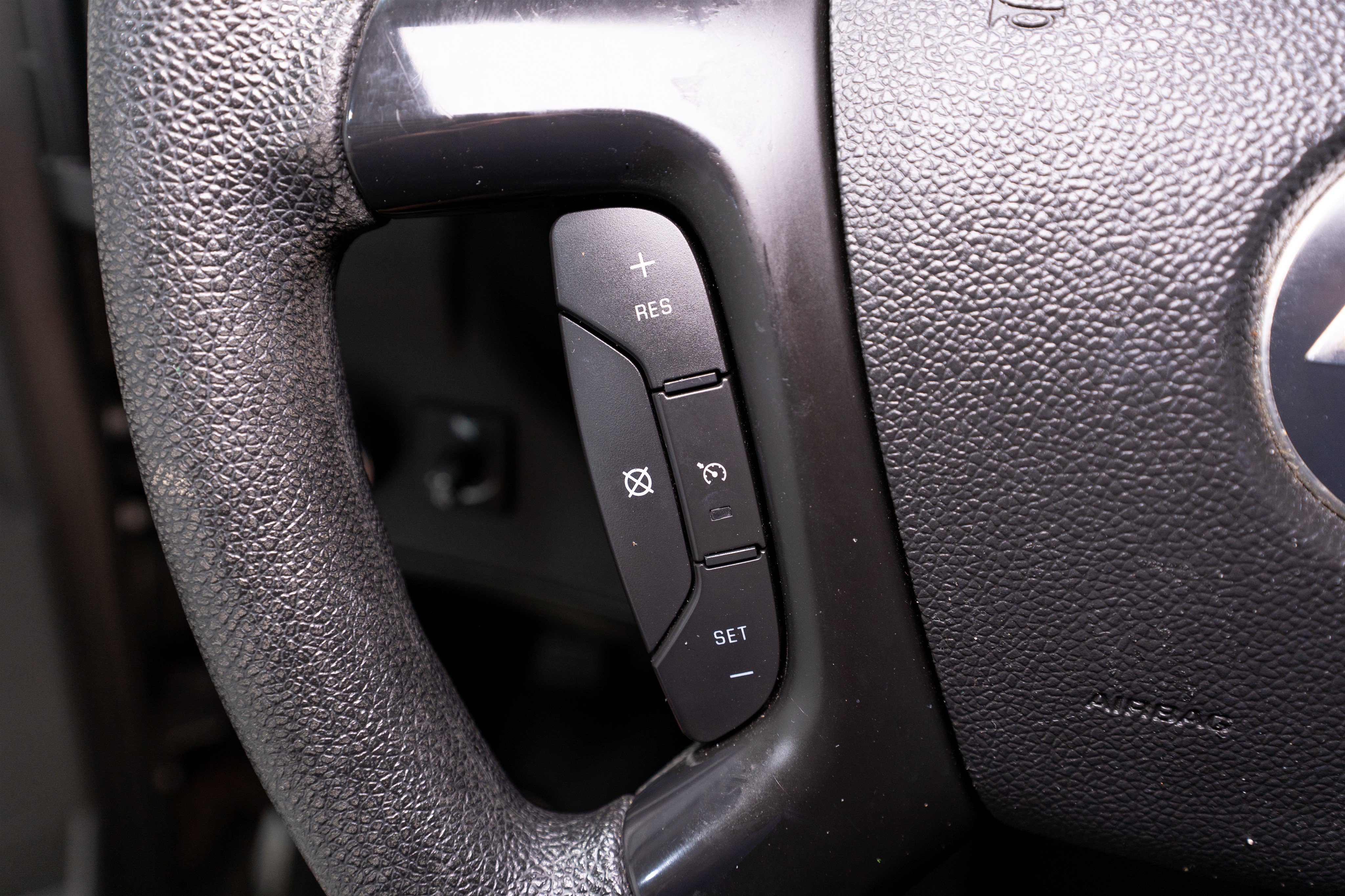 Used 2008 Chevrolet Express 1500 w/ Power Package RWD image 19