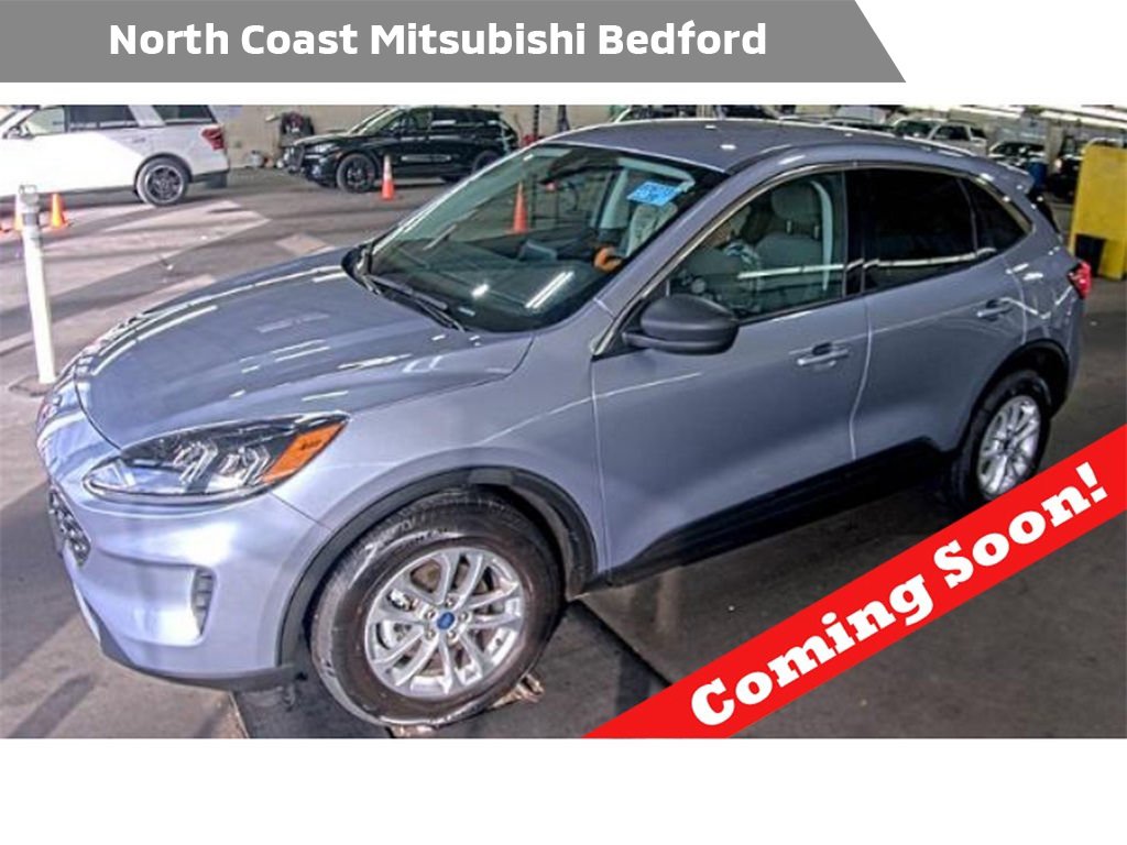Used 2022 Ford Escape SE w/ Cold Weather Package