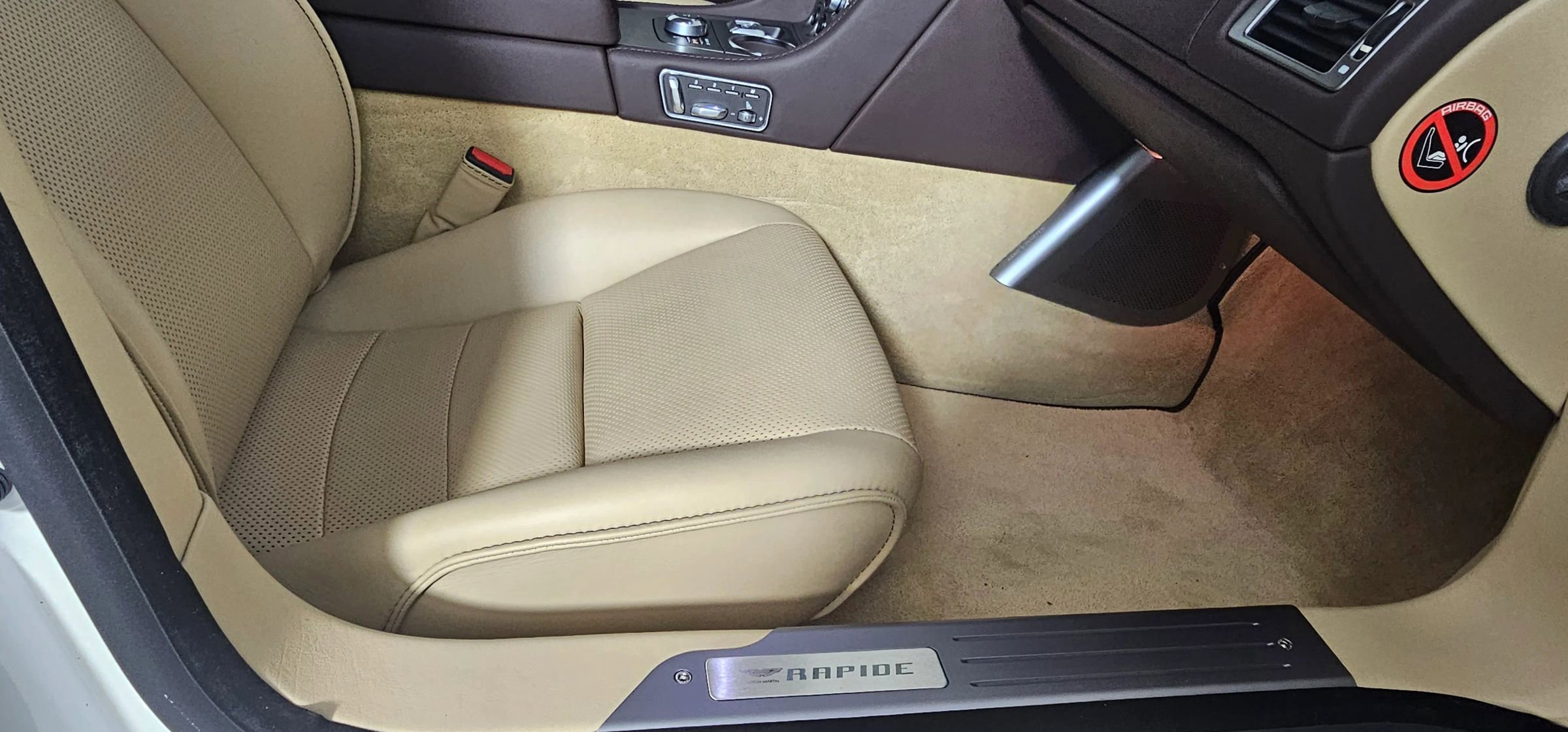 Used 2012 Aston Martin Rapide Sedan 4D image 28