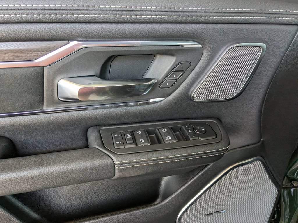 New 2027 RAM 1500 Laramie AWD/4WD image 23