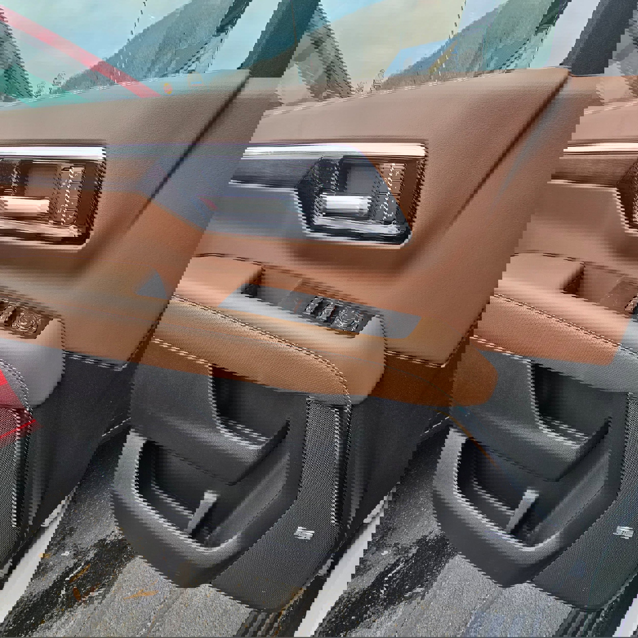 New 2026 Chevrolet Suburban High Country image 17