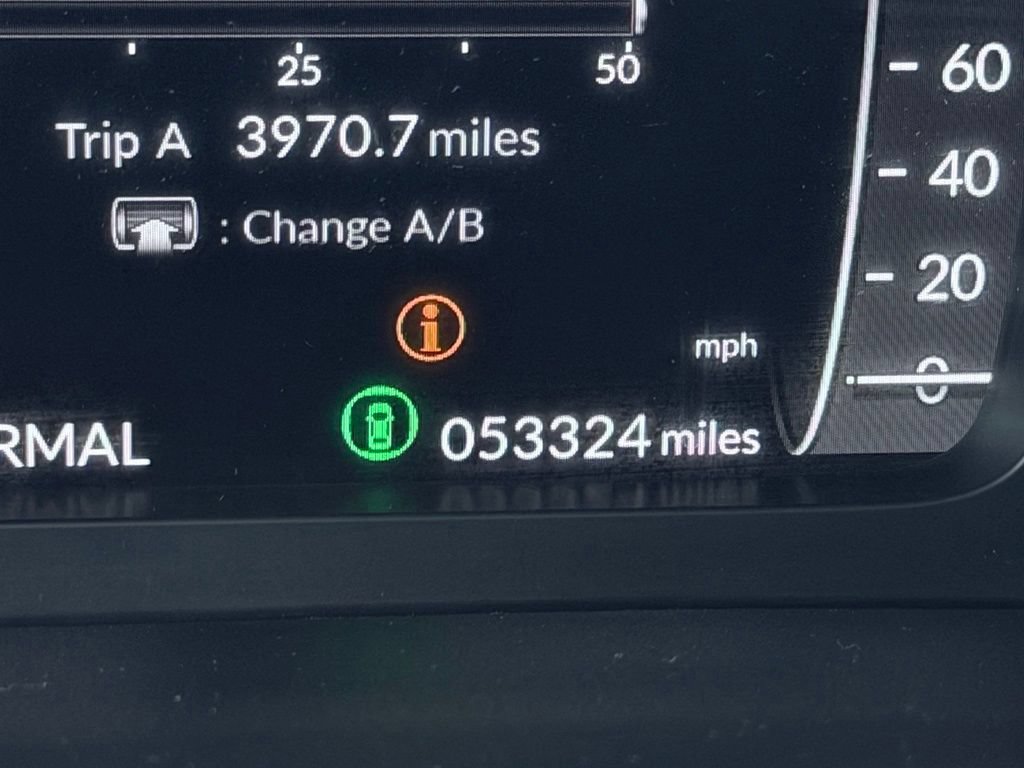 Used 2025 Honda Pilot Elite image 41