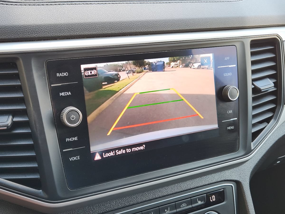 Used 2021 Volkswagen Atlas SE w/ Panoramic Sunroof Package FWD image 38