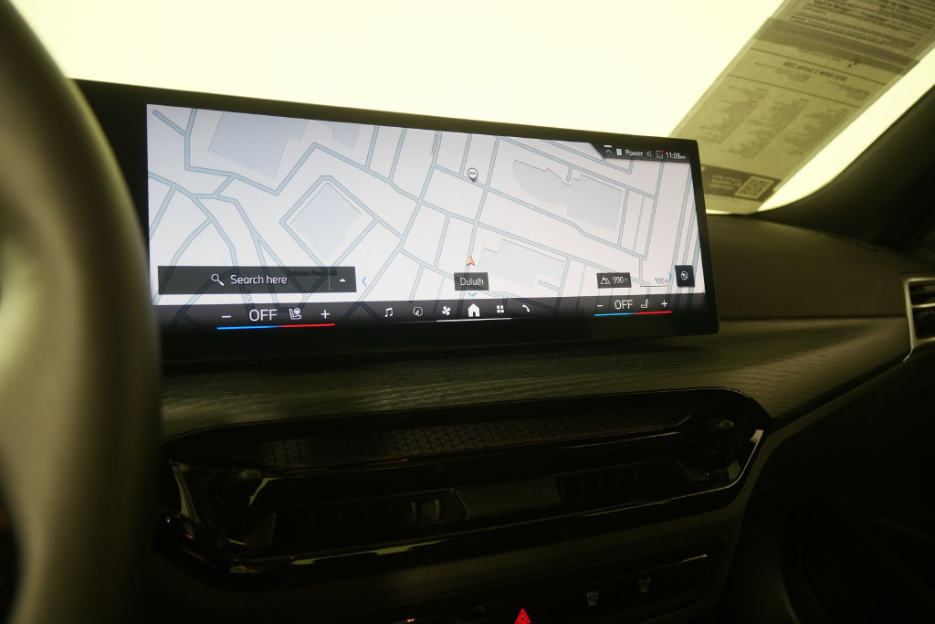 Certified 2025 BMW 330i Sedan RWD image 22