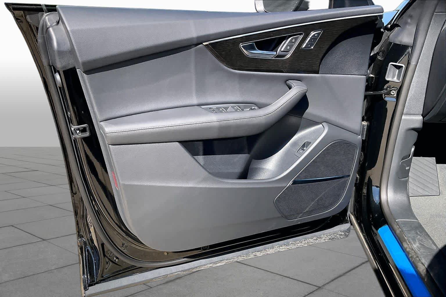 New 2027 Audi Q8 Premium Plus AWD/4WD image 10