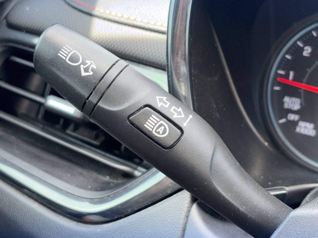 Used 2023 Chevrolet Equinox RS w/ RS Leather Package FWD image 21
