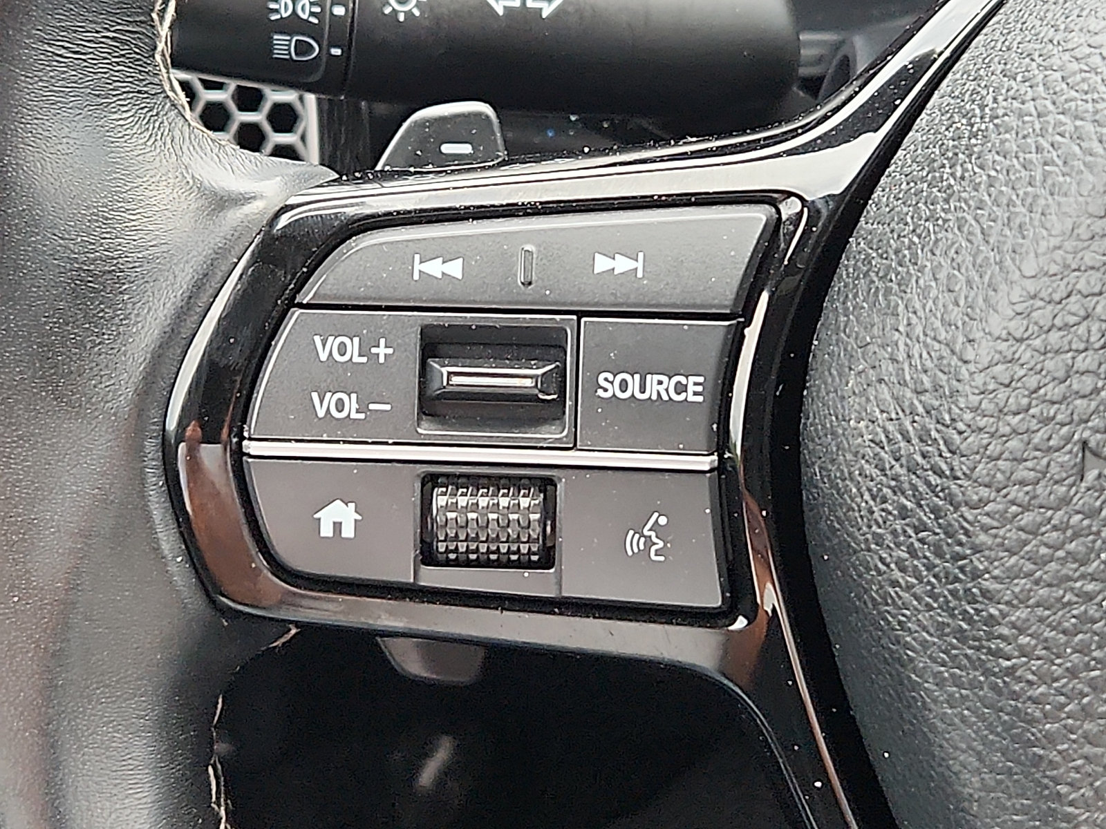 Used 2025 Honda Civic Sport image 20