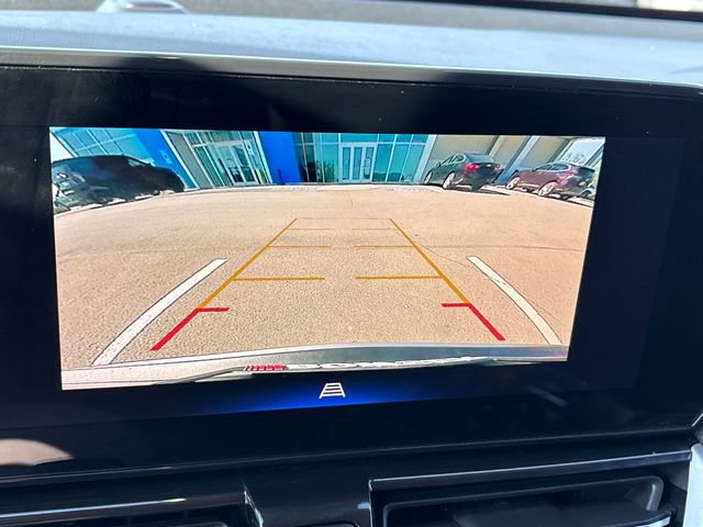 Used 2024 Chevrolet TrailBlazer LT AWD/4WD image 12