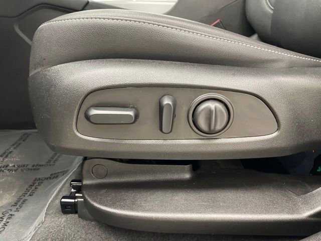 Certified 2023 Chevrolet Blazer LT image 11