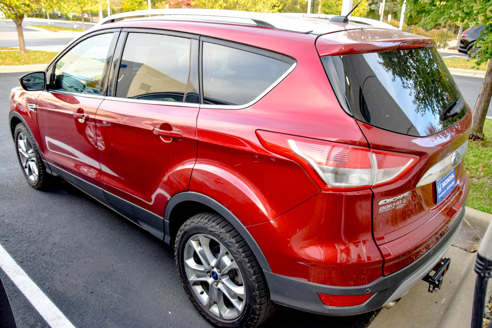 Used 2014 Ford Escape Titanium AWD/4WD image 17