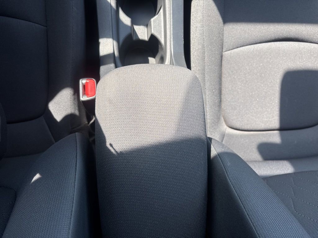 Used 2022 Toyota Corolla Cross LE FWD image 15