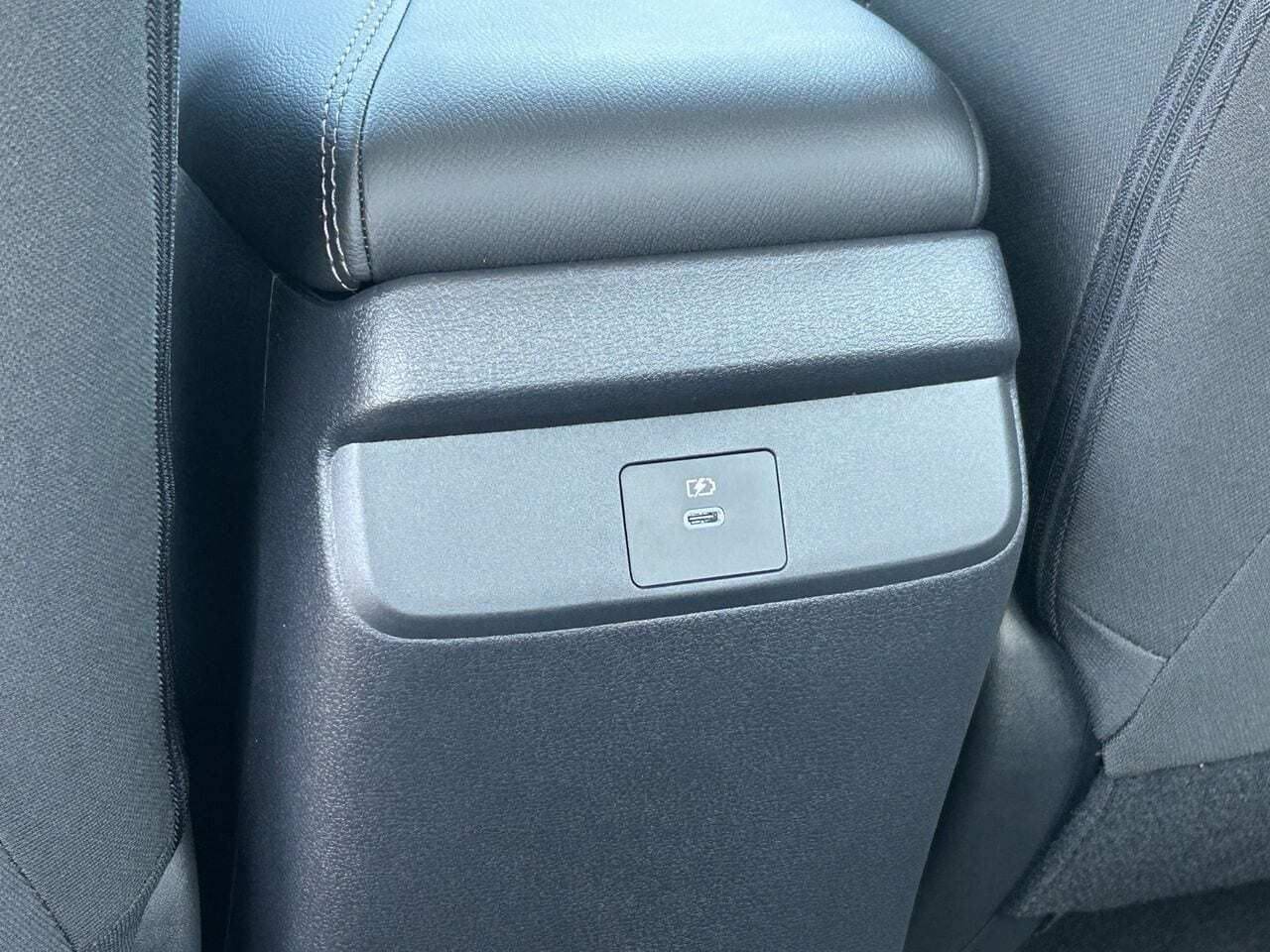 New 2027 Nissan Sentra SV w/ Floor Mat Package FWD image 15