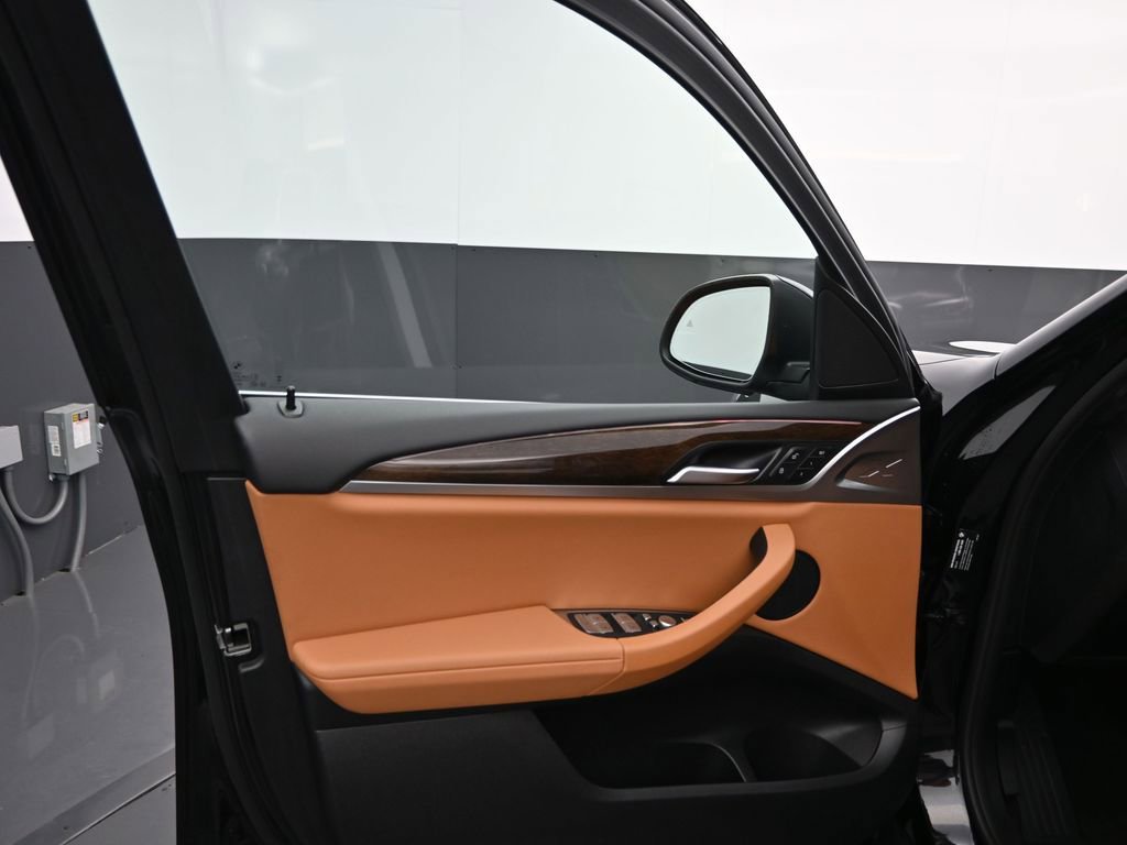 Certified 2024 BMW X3 sDrive30i w/ Convenience Package image 5