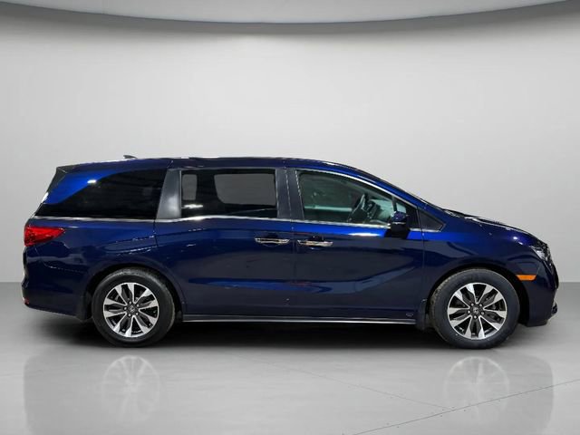 Used 2023 Honda Odyssey EX-L image 2