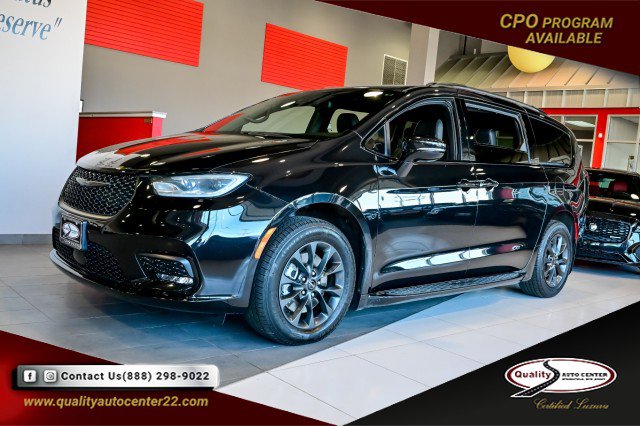 Used 2021 Chrysler Pacifica Touring-L w/ S Appearance Package