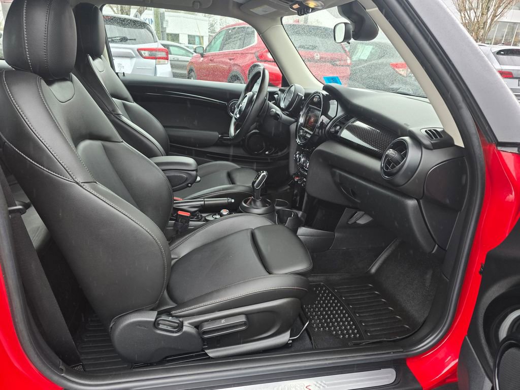 Used 2020 MINI Cooper S FWD image 11