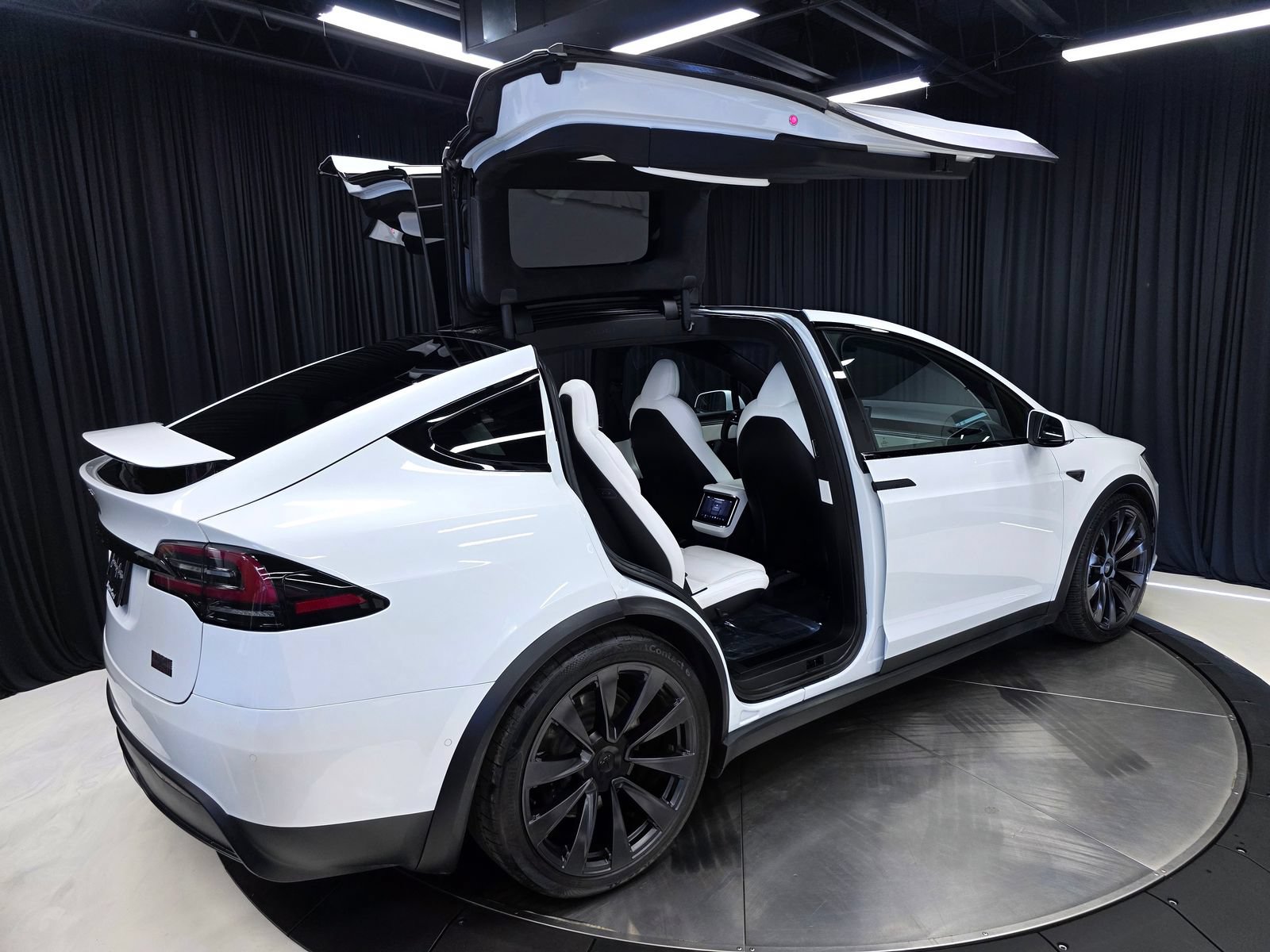 Used 2022 Tesla Model X Plaid AWD/4WD image 44