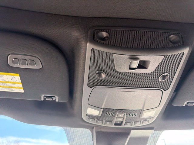 Used 2019 Ford F150 Lariat w/ Equipment Group 502A Luxury AWD/4WD image 33