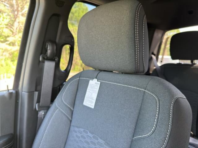 New 2026 RAM 2500 Big Horn AWD/4WD image 43