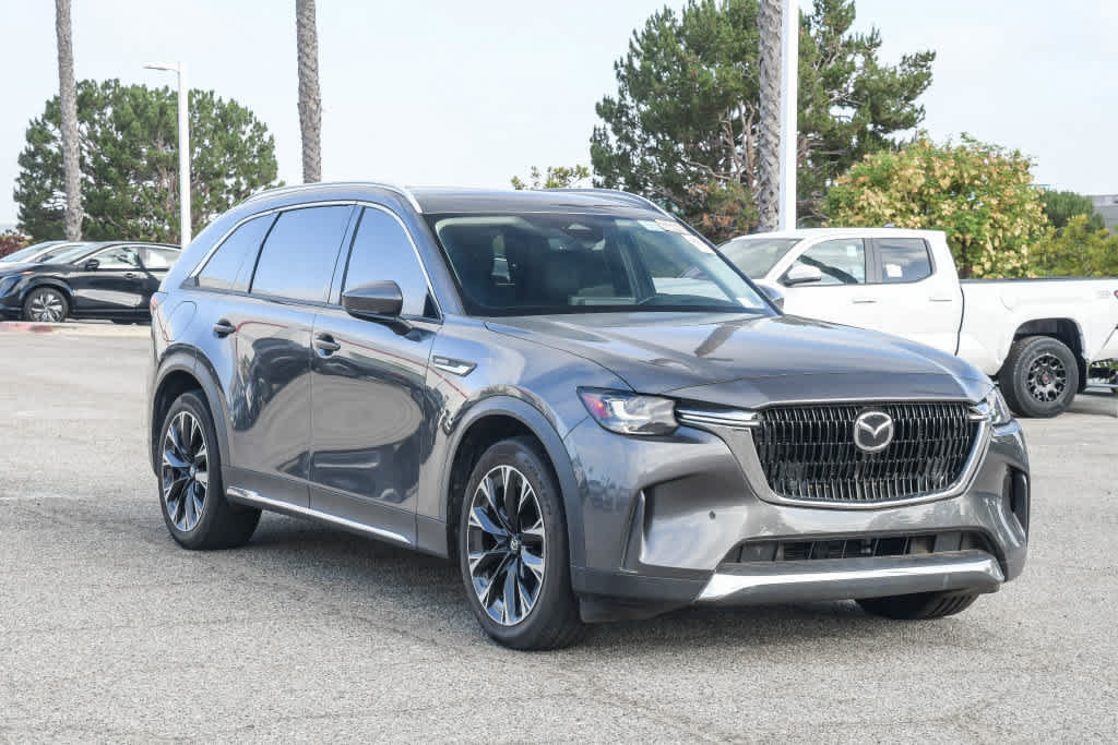 Used 2024 MAZDA CX-90 Plug-In Hybrid w/ Premium Pkg AWD/4WD image 3
